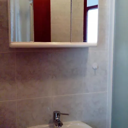 Branko Apartamento Nin